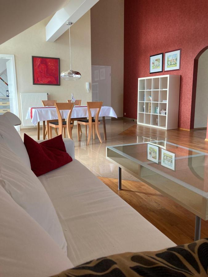 Ferienwohnung Rosengarten Oehringen Ngoại thất bức ảnh